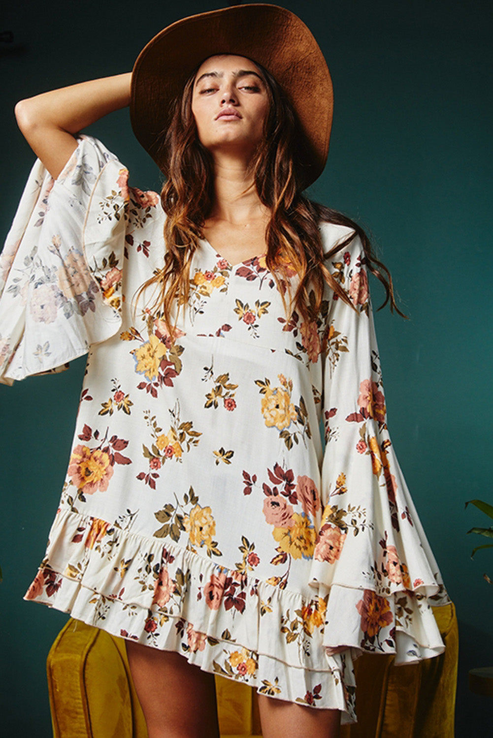 White Printed Floral Print Layered Sleeve Mini Dress

 Size Chart (CM)



Sizes 



Bust
 



Hem_Width
 



Shoulder
 



Sleeve_Length
 



Length
 





Relax
 



Relax
 



Relax
 



Relax
 



Relax
 





S
 DressesDalilly Designs BoutiqueWhite Printed Floral Print Layered Sleeve Mini Dress