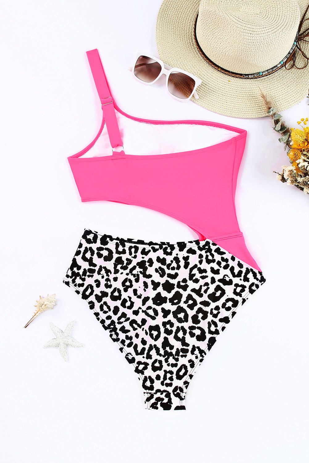 Rose Leopard Patchwork Asymmetric Cutout One Piece Swimsuit
 Size Chart (INCH)



Sizes 



Bust
 



Waist
 



Hip
 



Hem_Width
 





Relax
 



Relax
 



Relax
 



Relax
 





S
 



27.6
 



24.4
 



29.9
 



2Swimwear/One Piece SwimsuitDalilly Designs BoutiqueRose Leopard Patchwork Asymmetric Cutout