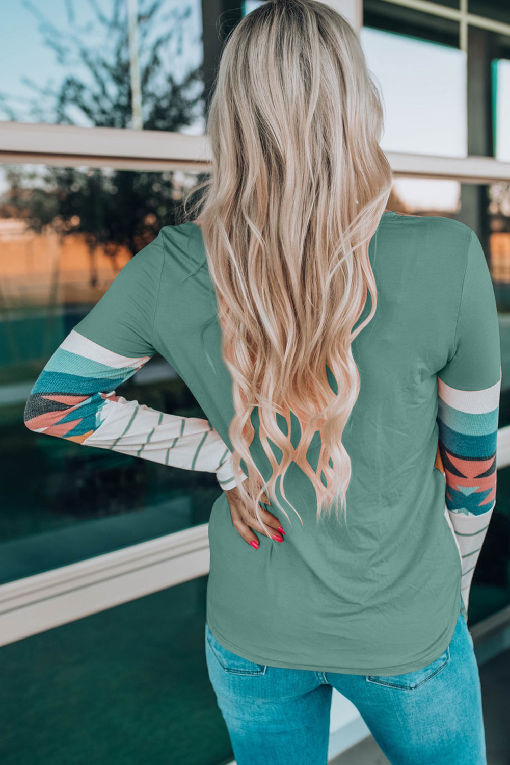 Geometric Round Neck Long Sleeve T-Shirt
Features: Basic style
Sheer: Opaque
Stretch: Slightly stretchy
Material composition: 60% polyester, 35% fabric, 5% spandex
Care instructions: Hand wash cold. Do notTopsDalilly Designs BoutiqueGeometric Round Neck Long Sleeve