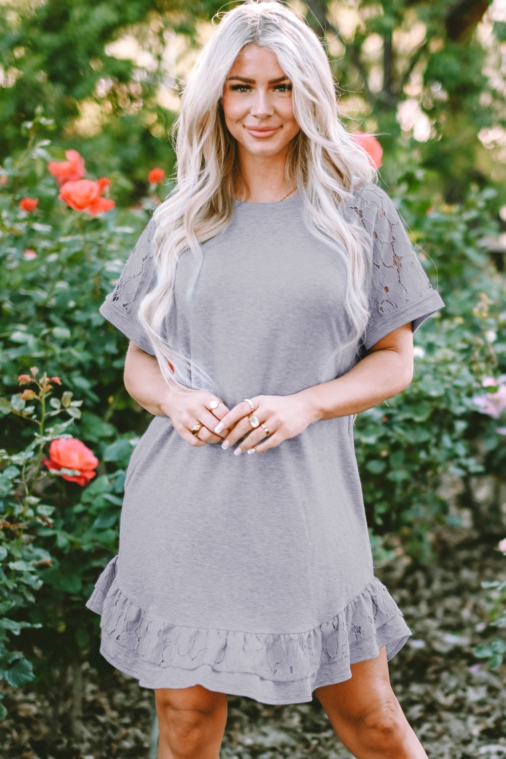 Light Grey Lace Floral Patchwork Ruffled T-shirt Dress

 (1) Size Chart (CM)



Sizes 



Bust
 



Hem_Width
 



Sleeve_Length
 



Length
 





Relax
 



Relax
 



Relax
 



Back
 





S
 



96
 



202
 



3DressesDalilly Designs BoutiqueLight Grey Lace Floral Patchwork Ruffled