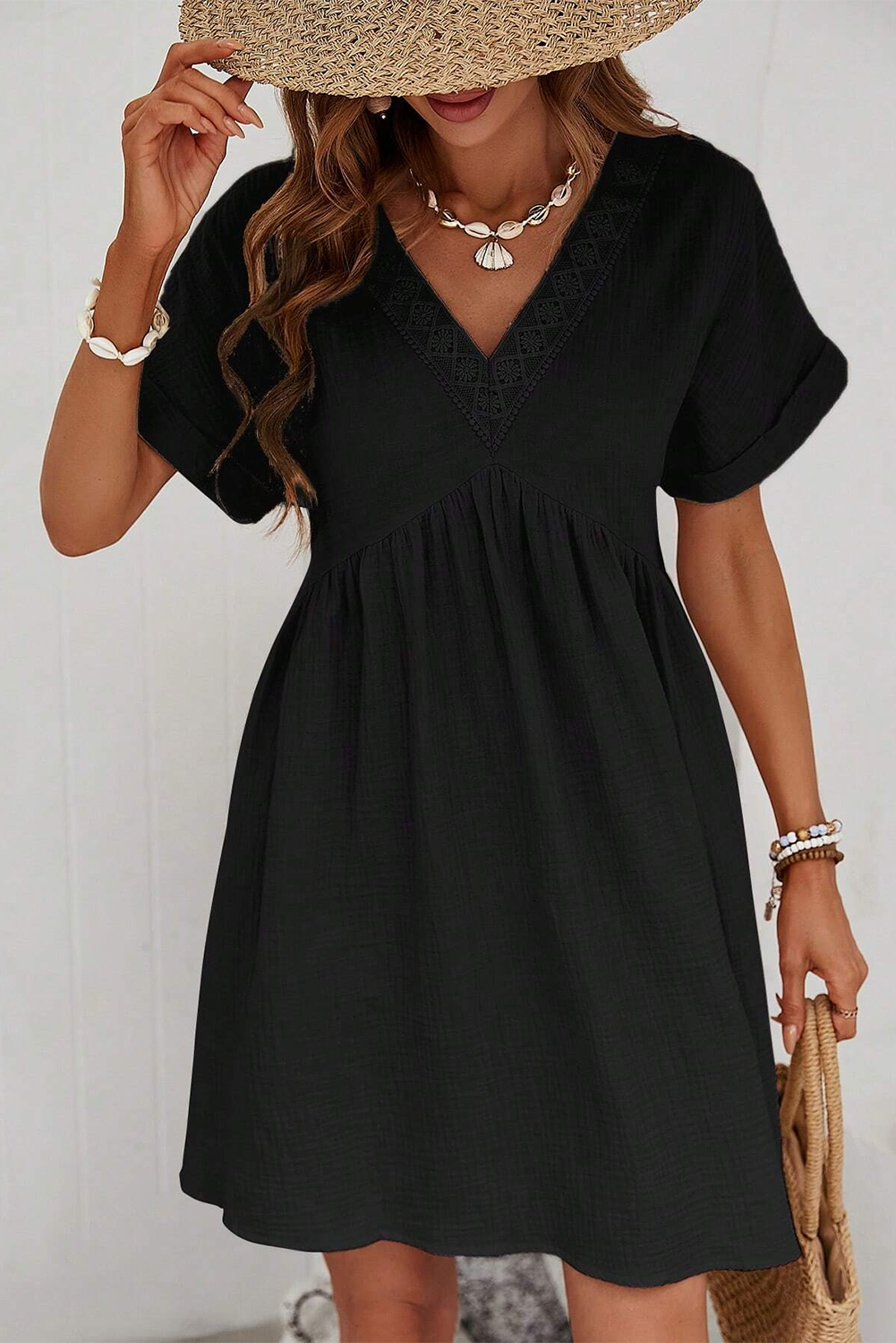 Black Folded Short Sleeve Lace V Neck Mini Dress

 Size Chart (CM)



Sizes 



Bust
 



Waist
 



Sleeve_Length
 



Length
 





Relax
 



Relax
 



Relax
 



Relax
 





S
 



93
 



89
 



29
 



9DressesDalilly Designs BoutiqueBlack Folded Short Sleeve Lace