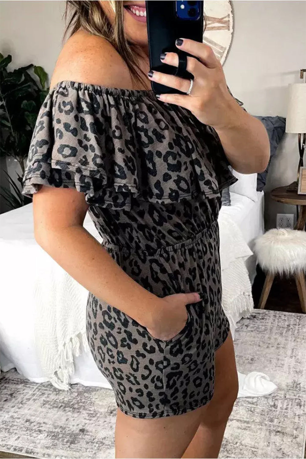 Leopard Off-Shoulder Romper with Pockets


		This ladies’ romper is classic and wild with animal print all over
	
	
		Off-shoulder design with elastic neckline, overlay bust, tunic waist and shorts boBottomsDalilly Designs Boutique-Shoulder Romper