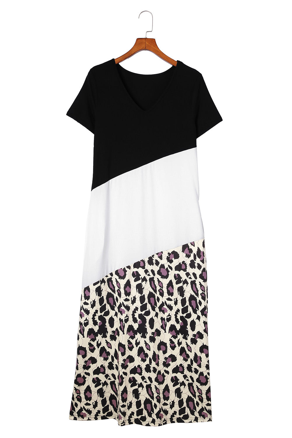 Black Leopard Color Block Side Slit T Shirt Maxi Dress

		This leopard dress is casual and comfortable for daily wear
	With side slits design, it adds a sexy touch to the dress
	The combination of leopard and color bloDressesDalilly Designs BoutiqueBlack Leopard Color Block Side Slit