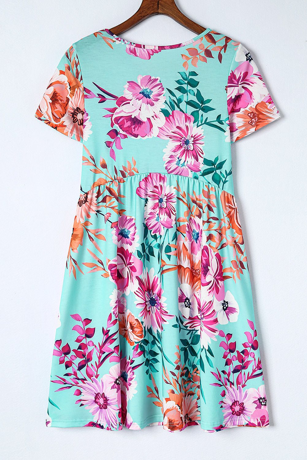 Sky Blue Short Sleeve High Waist Floral T-shirt Dress

		This short dress features a gorgeous floral print on a pretty blue background
	The babydoll body elongates and slims the waist
	Round neck, short sleeves, high DressesDalilly Designs BoutiqueSky Blue Short Sleeve High Waist Floral