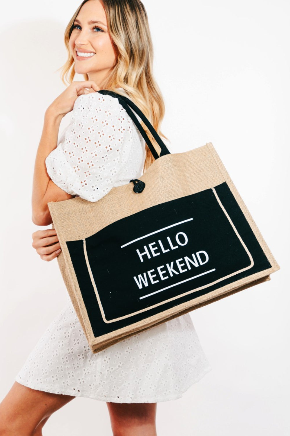 Fame Hello Weekend Burlap Tote BagA stunning must have tote bag that is designed with a hello weekend burlap tote bag design. Perfect as a gift for a loved one!
Bag size: Large
Material: 100% polyestAccessoriesDalilly Designs BoutiqueWeekend Burlap Tote Bag