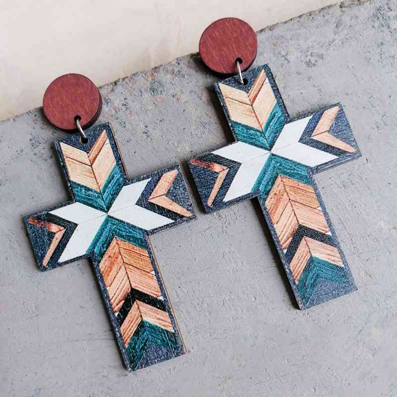 Cross Drop Earrings
Material: Wood
Care instructions: 1. Use a soft cloth to wipe. After each wear, you can use a soft cloth to wipe. 2. Avoid contact with water, as prolonged exposureAccessoriesDalilly Designs BoutiqueCross Drop Earrings