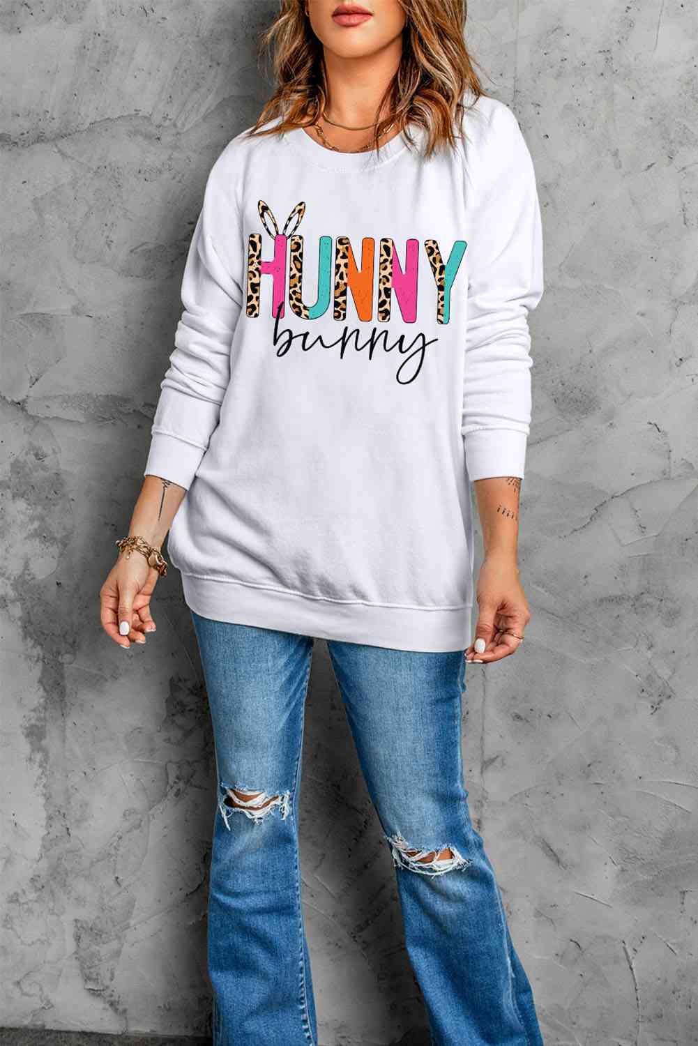 Easter HUNNY BUNNY Sweatshirt
Sizing category: Regular
Picture style: Studio
Pattern type: Graphic
Style: Casual
Features: Basic style
Neckline: Round neck
Length: Regular
Sleeve length: Long slTopsDalilly Designs BoutiqueEaster HUNNY BUNNY Sweatshirt