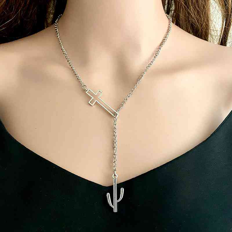 Cross Chain Necklace
Material: Alloy, Iron
Care instructions: Avoid wearing during exercise, as sweat will react with the jewelry to produce silver chloride and copper sulfide, which caAccessoriesDalilly Designs BoutiqueCross Chain Necklace