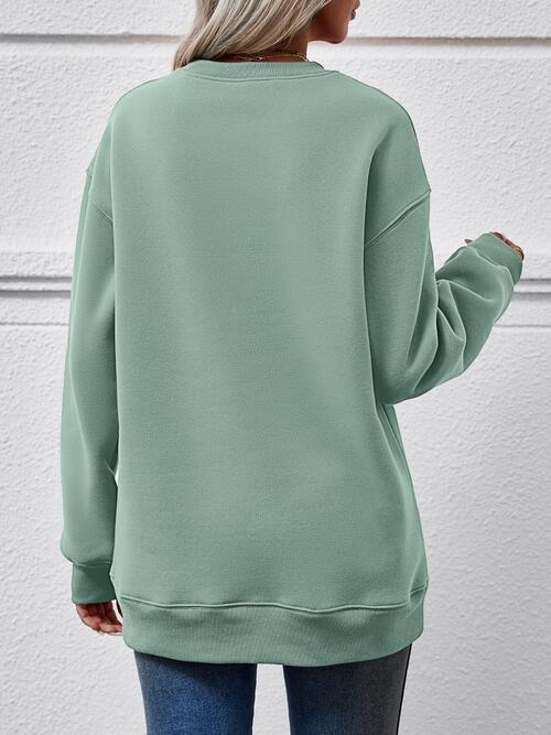 Graphic Round Neck Dropped Shoulder Sweatshirt
Features: Basic style
Sheer: Opaque
Stretch: No stretch
Material composition: 100% polyester
Care instructions: Machine wash cold. Tumble dry low.
Imported
Product TopsDalilly Designs BoutiqueGraphic Round Neck Dropped Shoulder Sweatshirt