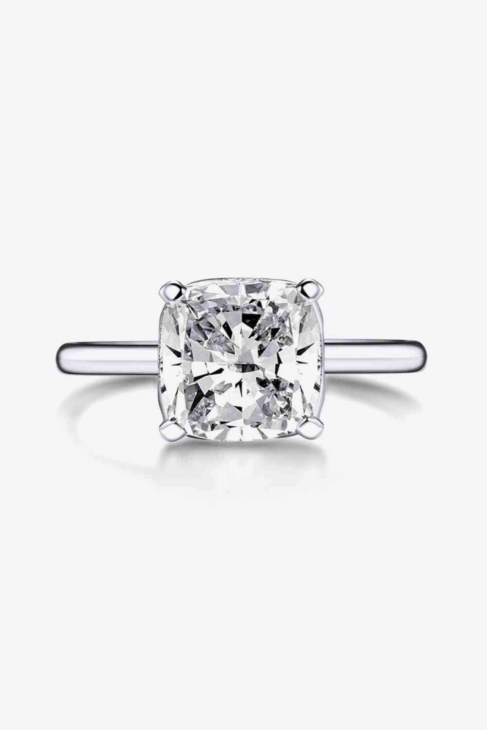 3.5 Carat Zircon 4-Prong Ring
Picture style: Ghost mannequin
Style: Minimalist
Appearance: Minimalist design
Material: 925 sterling silver, platinum-plated, zircon
Craft: Polished
Care: Avoid weAccessoriesDalilly Designs Boutique3