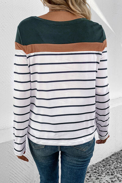 Striped Round Neck Long Sleeve T-Shirt
Features: Basic style
Sheer: Opaque
Stretch: Slightly stretchy
Material composition: 100% polyester
Care instructions: Machine wash cold. Tumble dry low.
Imported
PTopsDalilly Designs BoutiqueStriped Round Neck Long Sleeve