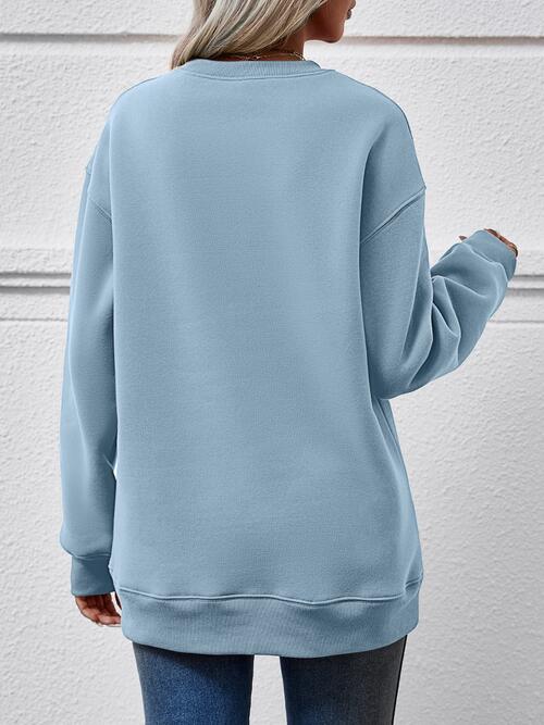 Graphic Round Neck Dropped Shoulder Sweatshirt
Features: Basic style
Sheer: Opaque
Stretch: No stretch
Material composition: 100% polyester
Care instructions: Machine wash cold. Tumble dry low.
Imported
Product TopsDalilly Designs BoutiqueGraphic Round Neck Dropped Shoulder Sweatshirt