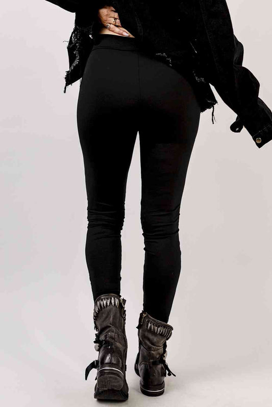 Grommet Lace Up Leggings
Sizing category: Regular
Picture style: Studio
Pattern type: Solid
Style: Chic, casual, bold
Features: Lace up
Length: Long
Material: 95% polyester, 5% spandex
StreBottomsDalilly Designs BoutiqueGrommet Lace